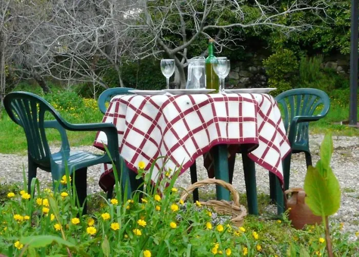 Cozy House In With Mountain View Villamiel