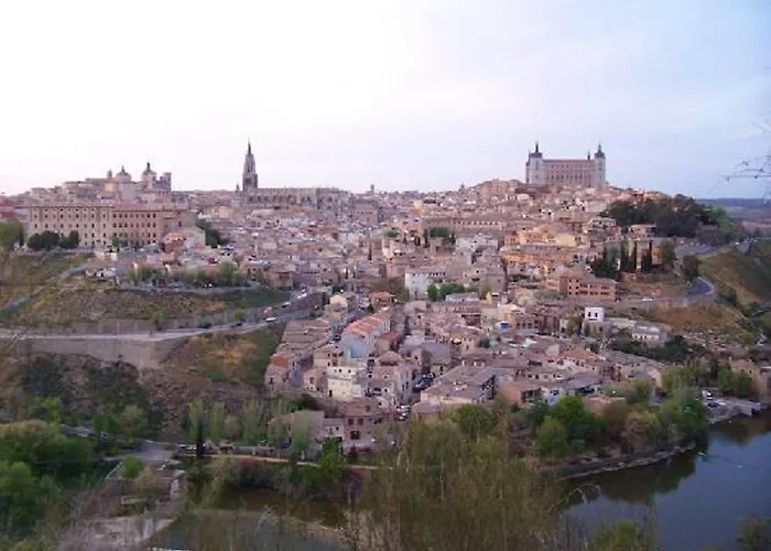 Cozy House In With Mountain View Сasa de vacaciones