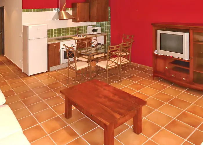 Cozy House In With Mountain View